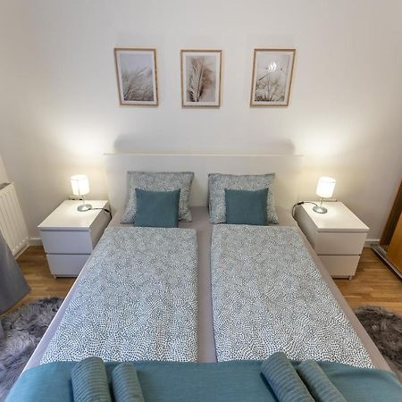 Pleasure Place Apartment Budapest Luaran gambar